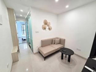 01Bedroom Suites 63 Kim Ma Thuong  Apartment in Hanoi