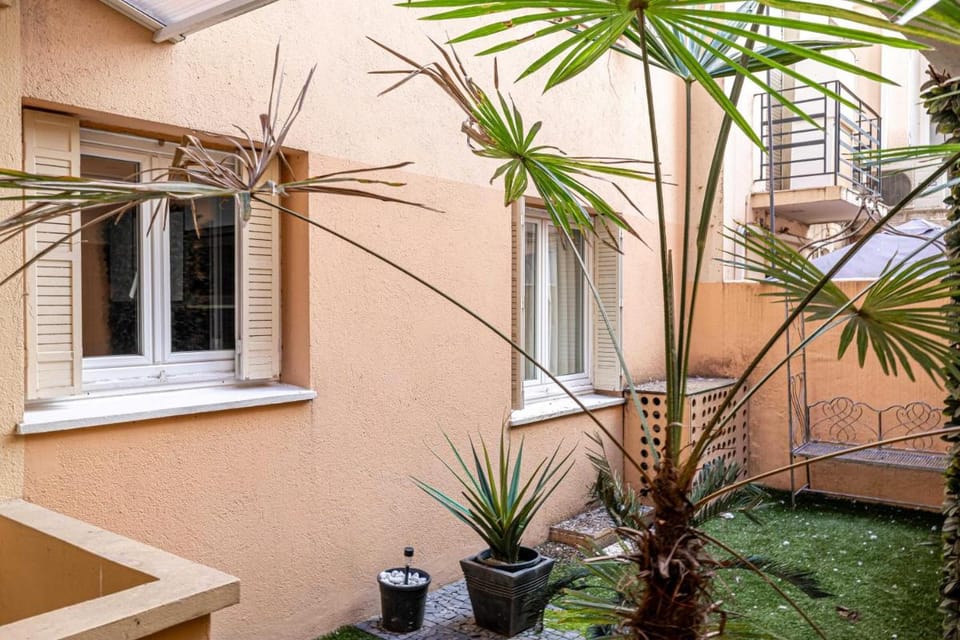 Cosy apartment - Martinez - 2 bedrooms/6 people Apartment in Cannes