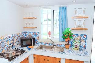 Two-room apartment in villa - Nonna Mariuccia Vacation rental in Sicily