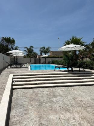 Seafront Three-Room with Swimming Pool Villa in Mazara del Vallo