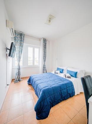 Double bed in San Paulo Vacation rental in Rome