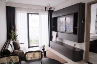 A Hue Homestay 2-AP-2BR-4PL-
Balcony-FreePool&Gym Vacation rental in Laos