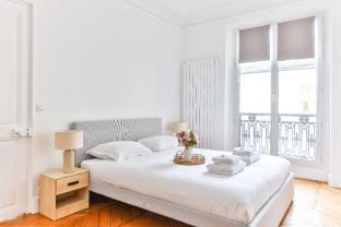 2BDR / 4P apartment Montmartre/Moulin Rouge  Apartment in Paris