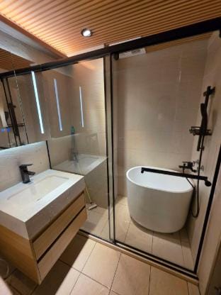 Your Luxury Room 1 min to Ximen MRT station Exit 6 Apartment in Taipei City
