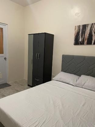 Cozy Studio near Anjo World Theme Park Apartment in Central Visayas