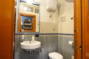 NaplEssence Guest House Apartment in Naples