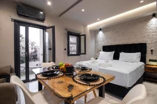 Melina's - Urban Luxury Apartment in Chania Center with Two Baths Vacation rental in Chania