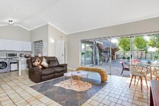 Classy Apartment 2, Randpark Ridge Vacation rental in Johannesburg