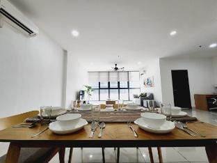 Rare Atria 2 rooms free parking Vacation rental in Petaling Jaya