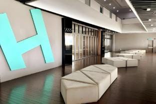 1-6pax Atria Mall PJ SOFO_Netflix_Washing Machine Vacation rental in Petaling Jaya