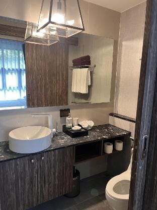 Pal  myrah Surin Apartment in Choeng Thale