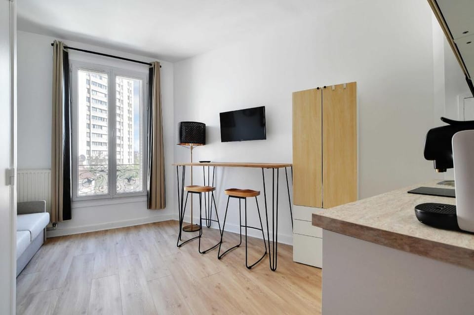 Pleasant Studio - 2P - Gateway to Paris/Malakoff Hotel in Montrouge