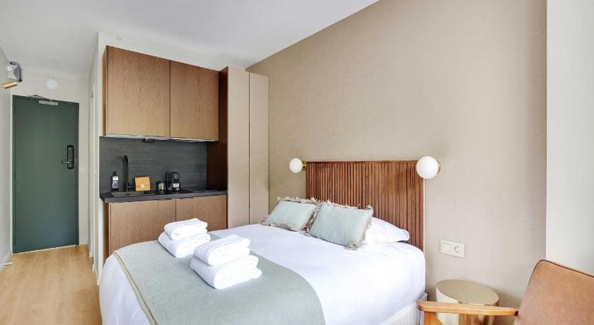 Modern "Green Suites" residence - Meudon/Vélizy Apartment in Île-de-France