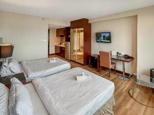 Royal Crown 1067 Scsp KK CBD near Imago Vacation rental in Kota Kinabalu