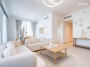 Sea view Creek 3BR+1 Room in Harbour Gate Tower Vacation rental in Dubai