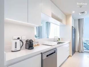 Sea view Creek 3BR+1 Room in Harbour Gate Tower Vacation rental in Dubai