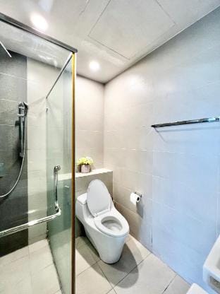 Imago Seaview Waterfront 4 Bedrooms Luxury Apartment in Kota Kinabalu