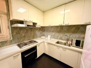 CityHome-5BRs,2Baths,Xujiahui, Wukang Road Apartment in Shanghai