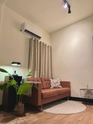 Sunset City lll Apartment in Taipei City