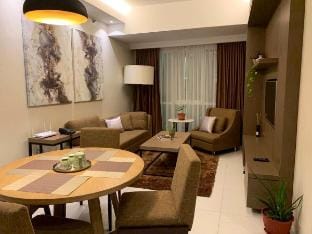 Ayala Best Big Cebu Home Perfect  Families Groups Apartment in Lapu-Lapu City