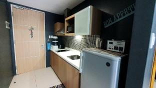 Pico de Loro Modern 1-Bedroom Condo Apartment in Nasugbu