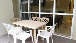 PicodeLoro 2Floors Unit Lakeside for 12Pax w Wifi Apartment in Nasugbu