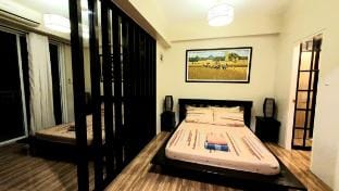 Pico de Loro Beach Pinoy Glam Condo for 6 Vacation rental in Nasugbu