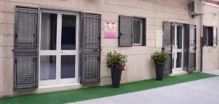 Natola's Home Mare Apartment in Province of Foggia