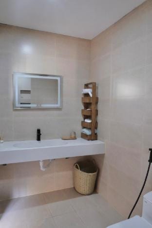 Phòng Cedar (Panacea The Villa) Vacation rental in Laos