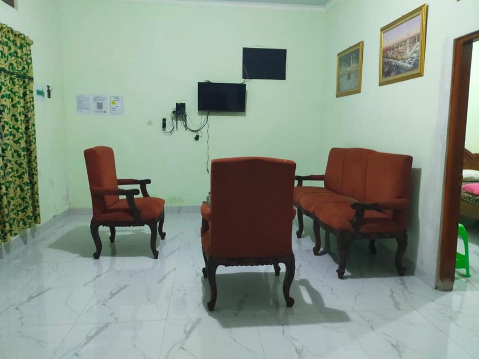 Rumah dekat Terminal Purworejo Vacation rental in Indonesia