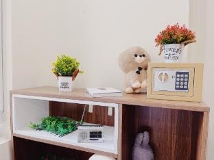 Cozy 2BR Apartment in Tay Ho  Vacation rental in Laos