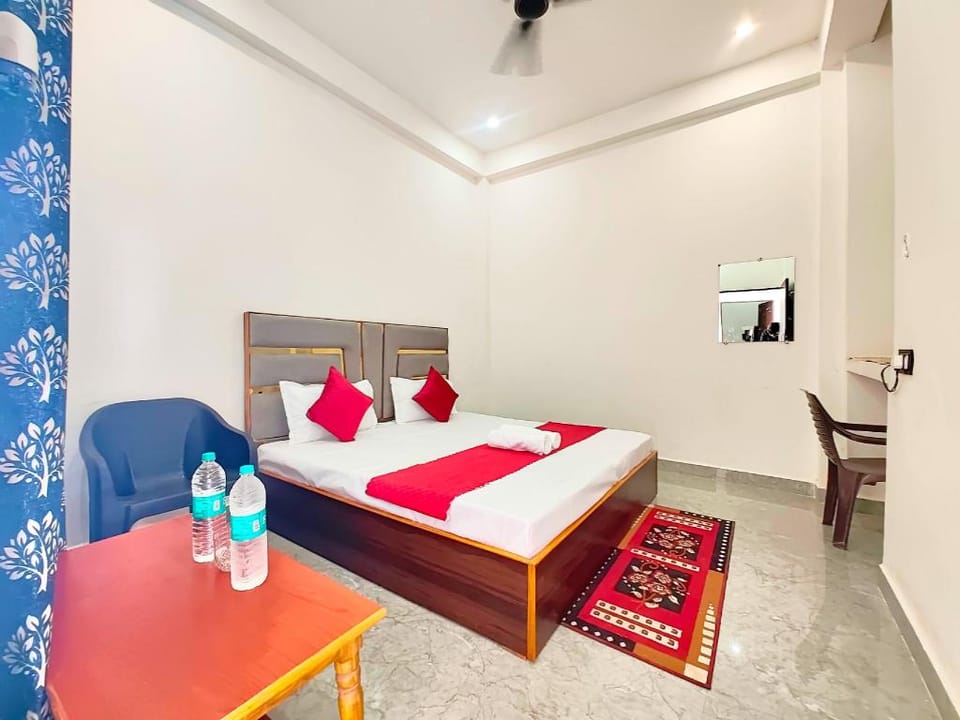 Goroomgo A.V Palace Ayodhya Hotel in Uttar Pradesh
