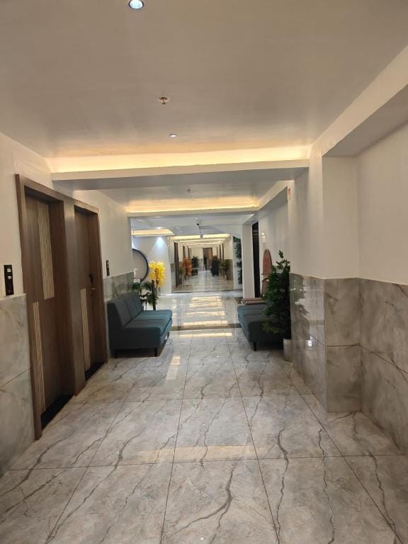 Hotel The Grand View Hotel in Gandhinagar