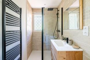 Cassis Le Capucine Apartment in Cassis