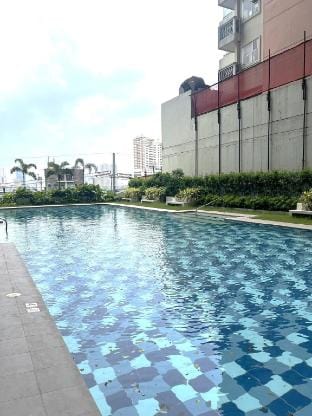 Brand-new Modern Suites in Makati CBD | City View Apartment in Pasay