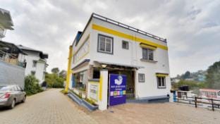 Rich Queen House Cottage Couple room Apartment in Ooty