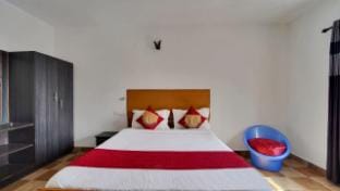 Rich Queen House Cottage Couple room Apartment in Ooty