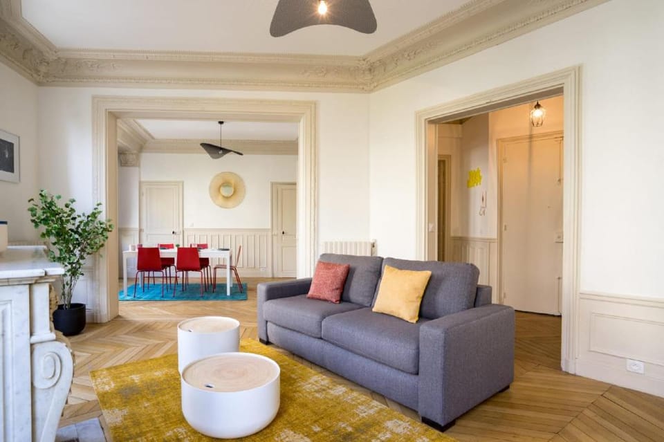 Family apartment - 3BR/10P - Trocadéro  Apartment in Paris