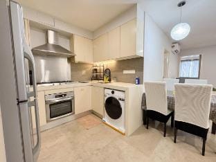 1Min to Pavilion, Central & Cozy l Rooftop Pool Vacation rental in Federal Territory of Kuala Lumpur