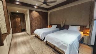 Tropical Villa - B5.12B Flamingo Ibiza Hải Tiến Villa in Laos