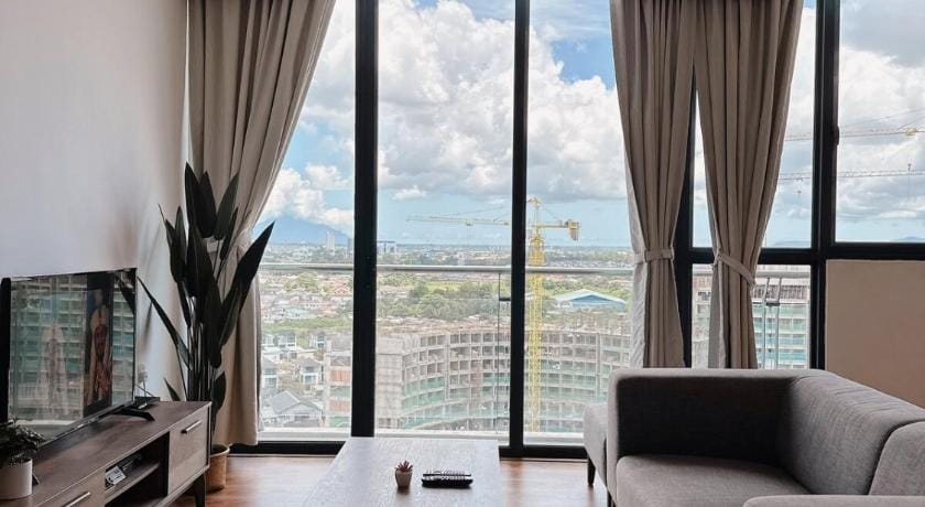 Vivacity Jazz 1 3r2b 7 pax family with Netflix Apartment in Kuching