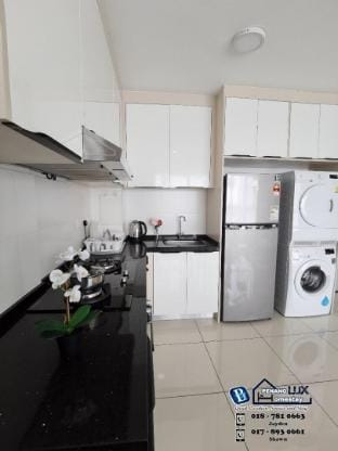 Studio Suite near Queensbay Bayan Lepas 4pax Vacation rental in Bayan Lepas