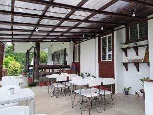 Private room in Yin's Guest House. (R2) Vacation rental in La Union