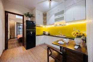 apt2br,80m2,kitchen,dining area,washer,balcony|5VD Apartment in Hanoi