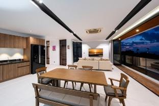 Modern 4-BR Partial Sea View villa Vacation rental in Ko Samui