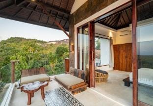 Luxury 5BR | Sea View | Near Beach Uluwatu Vacation rental in Bali