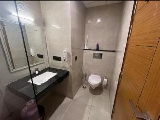 Snooze and Stay Omaxe Hazratganj Vacation rental in Lucknow