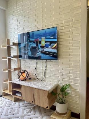 AR09 HBRentals 1BR Smart Unit Vacation rental in Davao City
