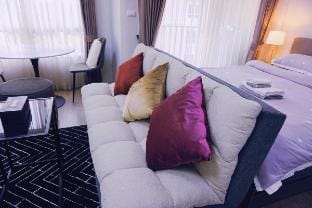 Cozy 1BR Pool Gym Balcony Walk To Central Festival Vacation rental in Chiang Mai