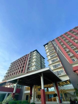 Condo in Mactan Island Cebu P53 Vacation rental in Lapu-Lapu City